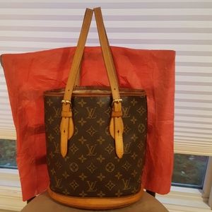 Authentic Louis Vuitton PM petite  Bucket  bag